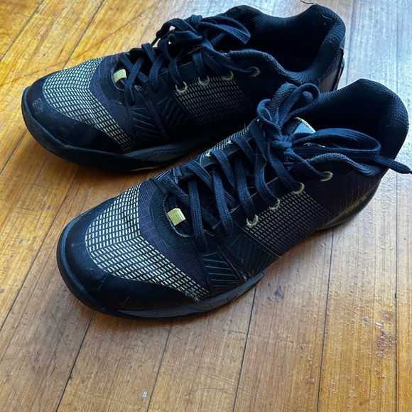 *Great Pre-Owned* Prince T22.5 Black/Yellow Men's Athletic Shoes - Picture 6 of 9